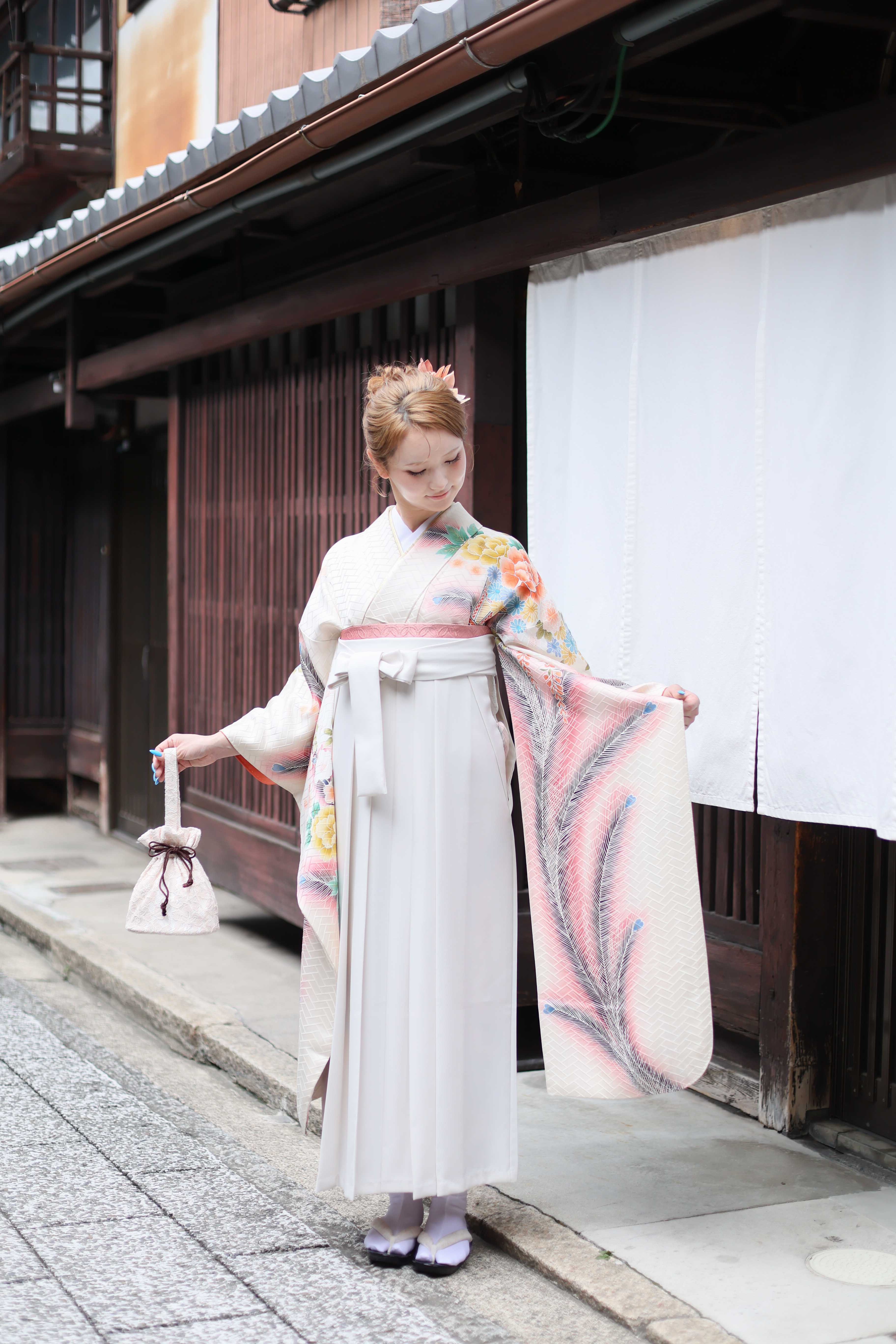 KO-White
