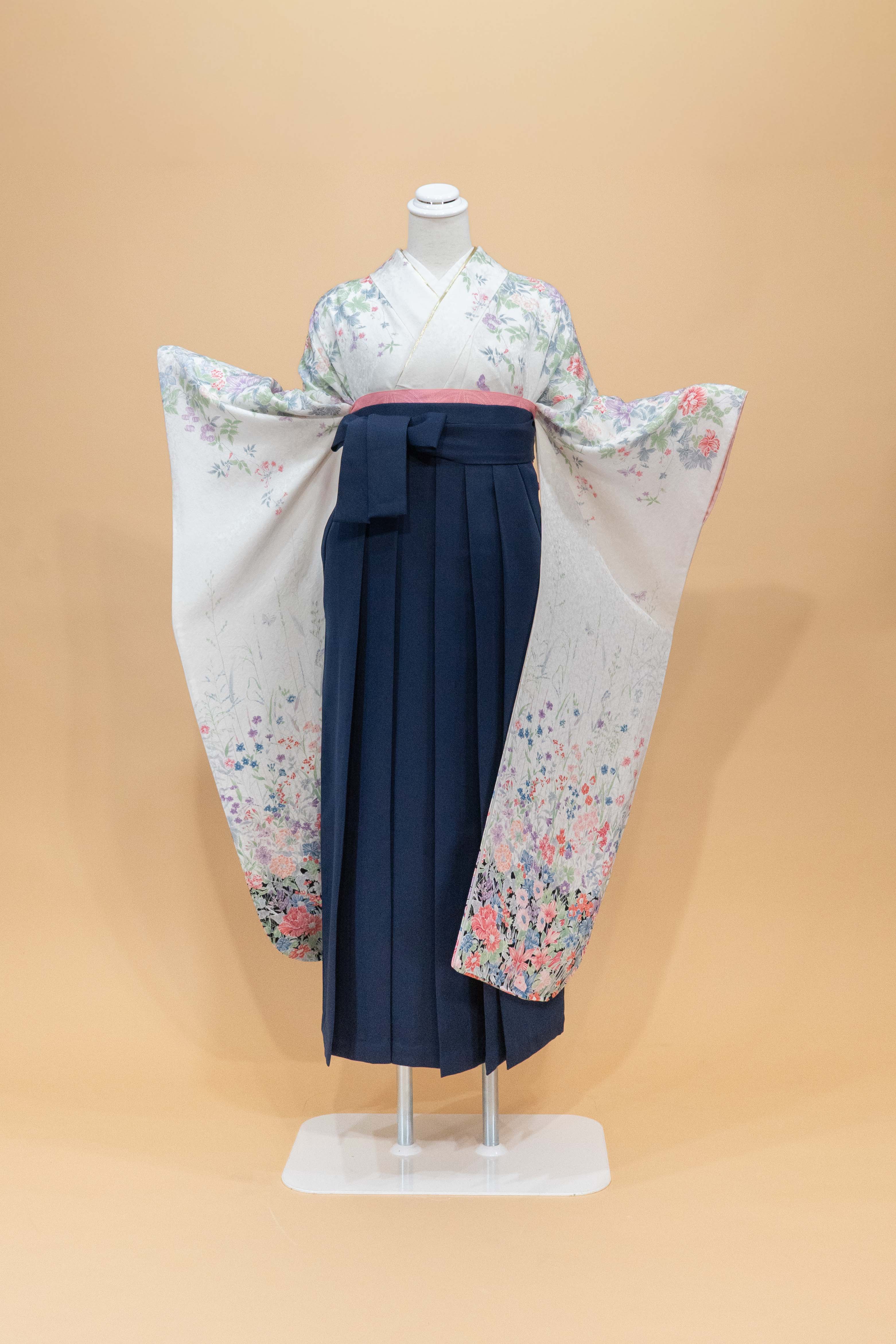 白地に小花尽くし -tukishiro-