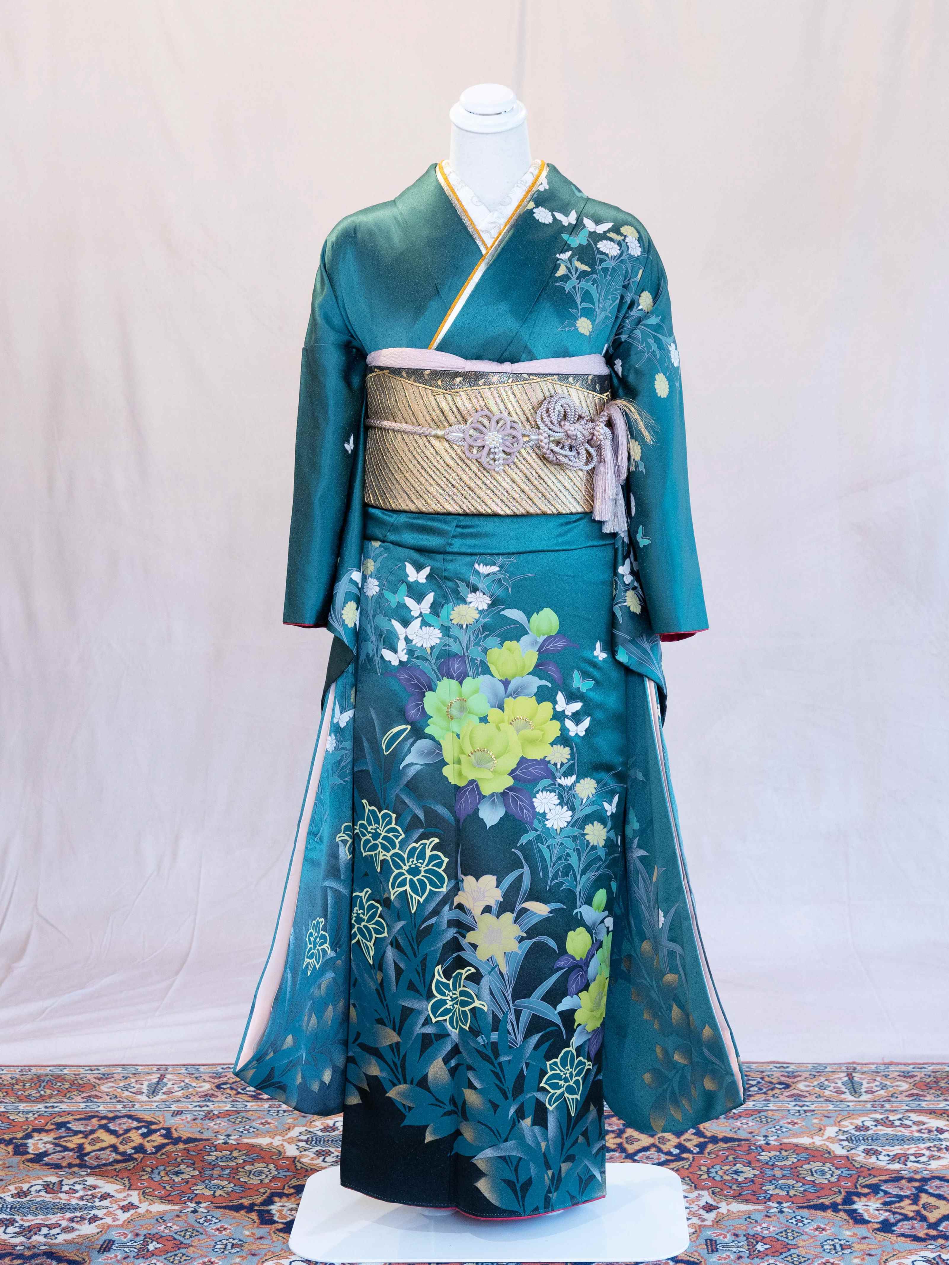振袖フルセット 緑地に四季の花々や蝶が舞う 正絹 ふくれ織 成人式 卒業式 振袖フルセット 緑地に四季の花々や蝶が舞う 正絹 ふくれ織 成人